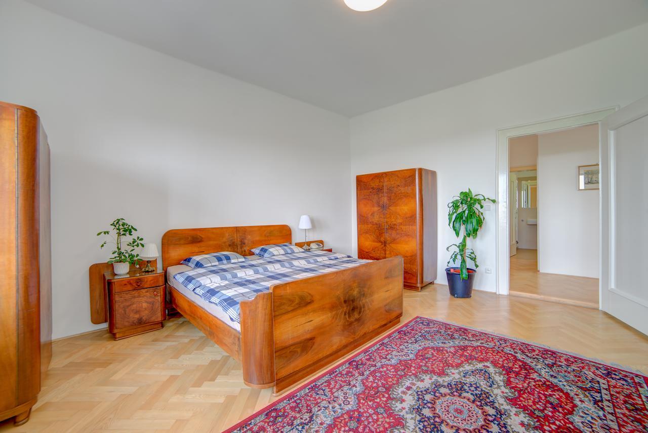 Nosislav Apartments Appartement *